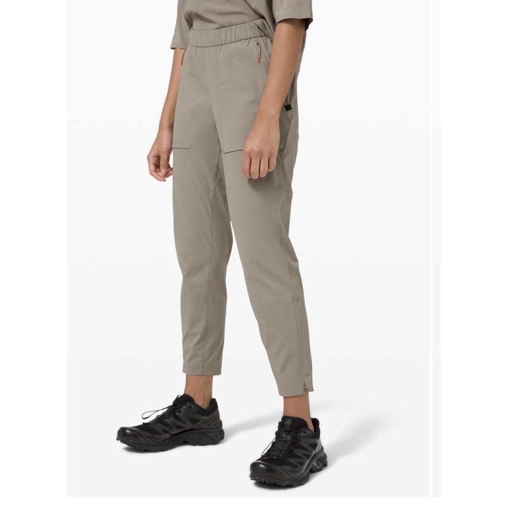 LULULEMOM LAB Kosaten Jogger Athletic Pants Iron Gray Size 6 LW5CNIS Zip Pockets